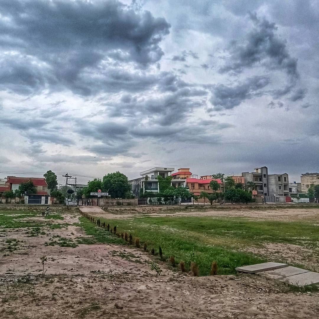 Open Ground — street photograph by Muhammad Azeem